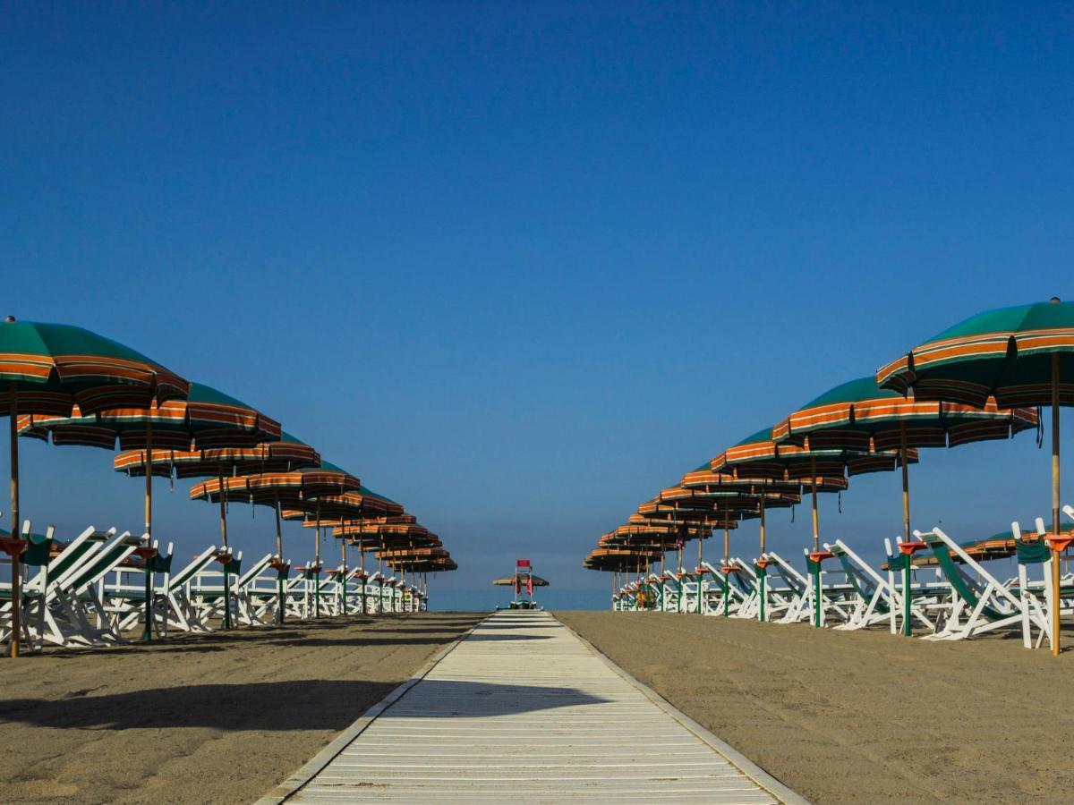 Holiday Home Stella Marina By Interhome Marina di Pietrasanta Luaran gambar